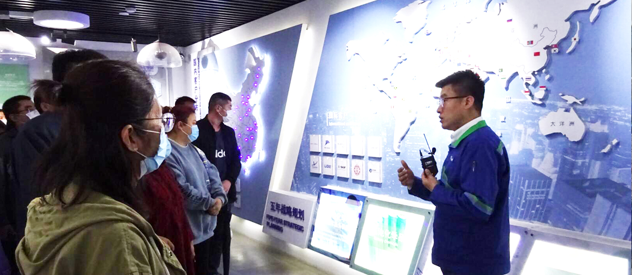 新源公司成功承接周邊社區(qū)居民入廠觀摩活動